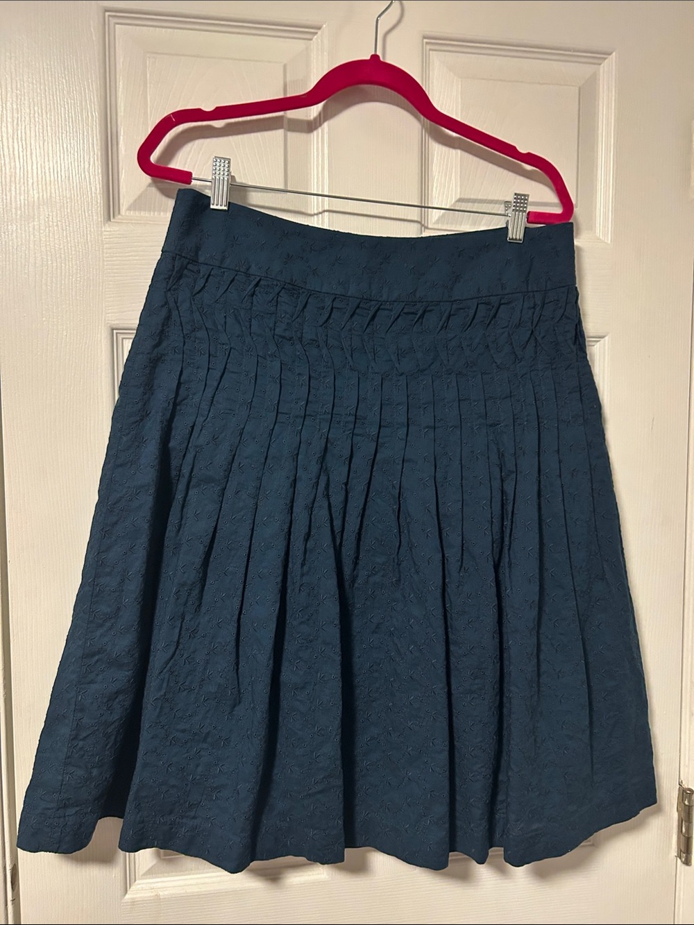 Banana Republic Eyelet Pleated Midi Skirt - Dark Blue